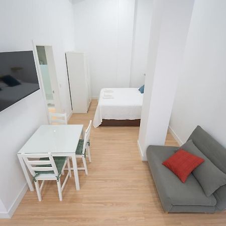 Estudio A Estrenar En San Bernardo Севилья Экстерьер фото
